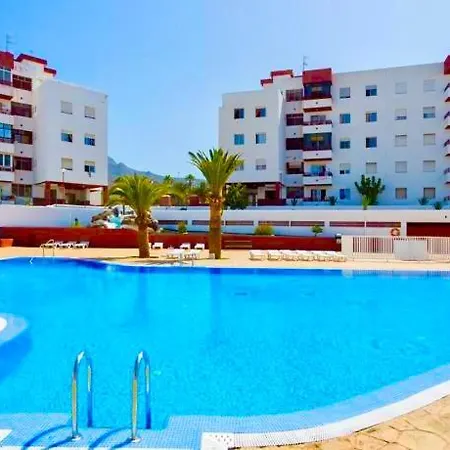 Sea-view With A Tennis Court דירה