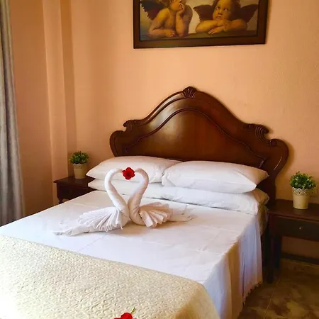 דירה Sea-view With A Tennis Court אדחה